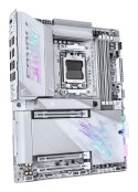 Gigabyte X870E AORUS PRO X3D ICE (X870,AM5,ATX,DDR5)